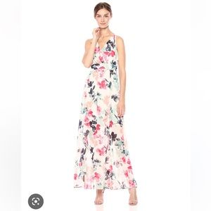 Vince Camuto Women’s Printed Chiffon Maxi Dress Size 6 -